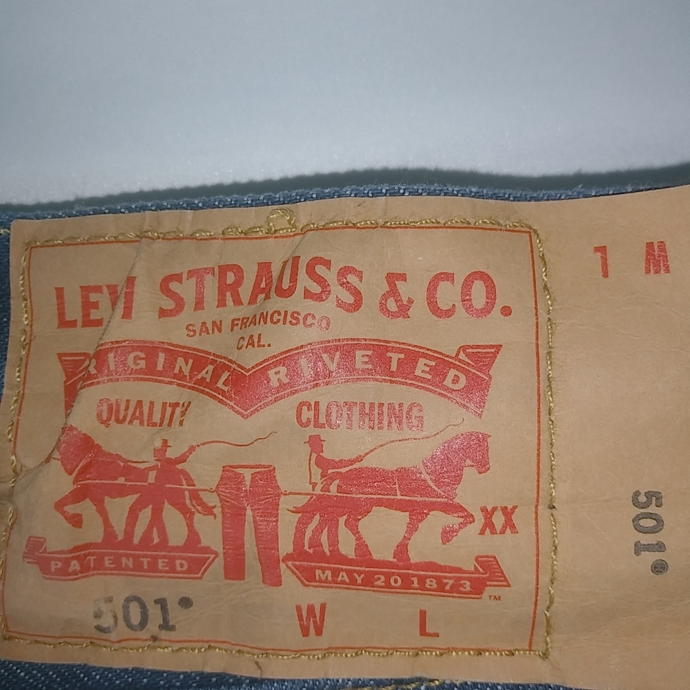 Levis 501 Mens 54x30 Dark Wash Straight Button Fly  Jeans - Picture 9 of 15
